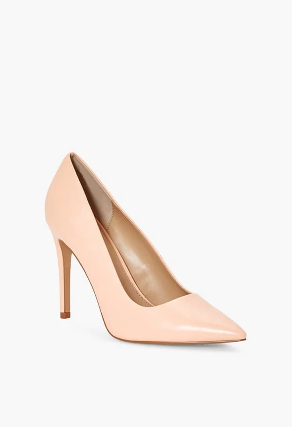 Gisselle Classic Pump - Image 2