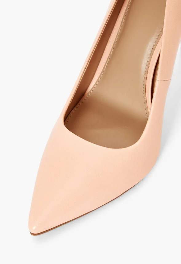 Gisselle Classic Pump - Image 4
