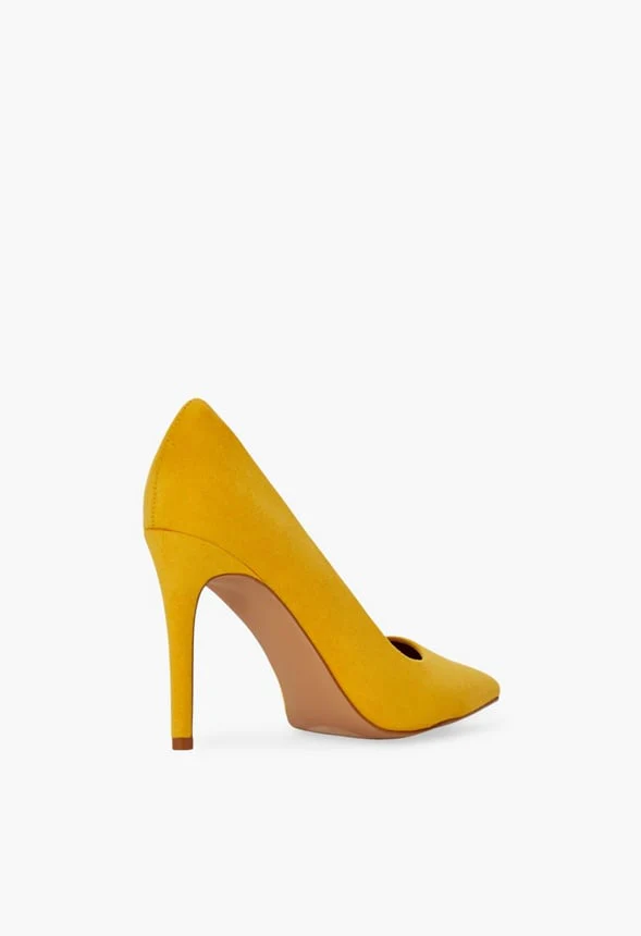 Gisselle Classic Pump - Image 3