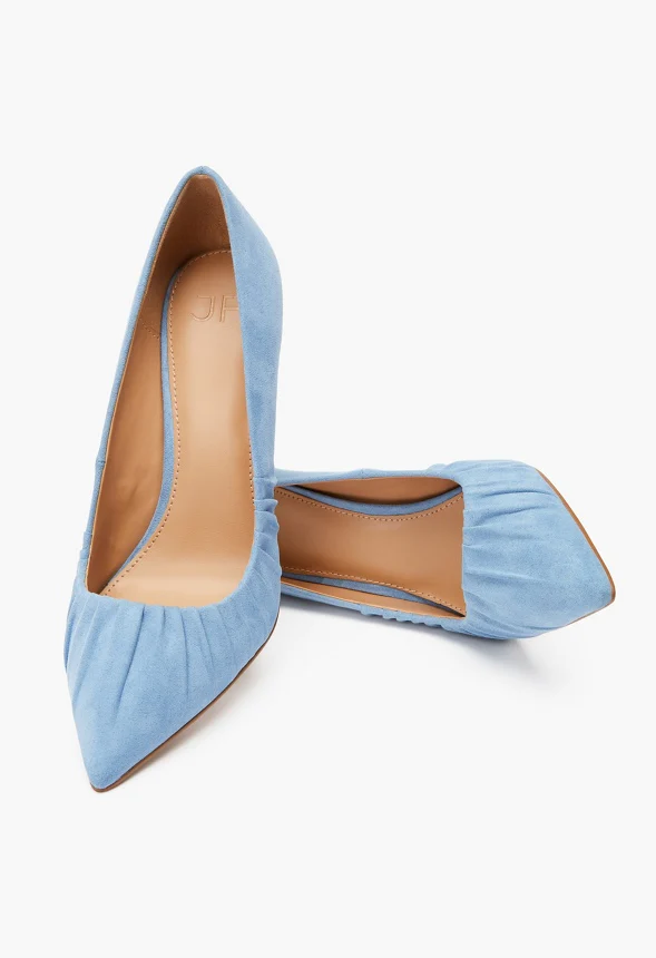 Gisselle Pleated Pointed Toe Pump - Image 4