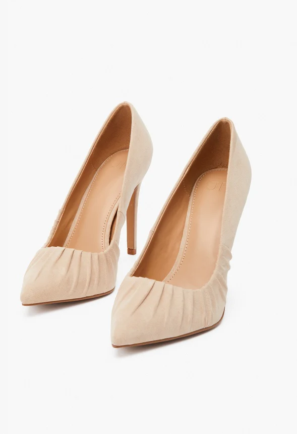 Gisselle Pleated Pointed Toe Pump - Image 4