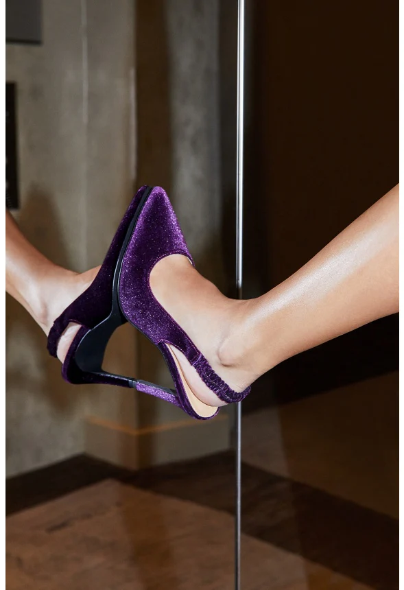 Gisselle Scrunch Pump - Image 2