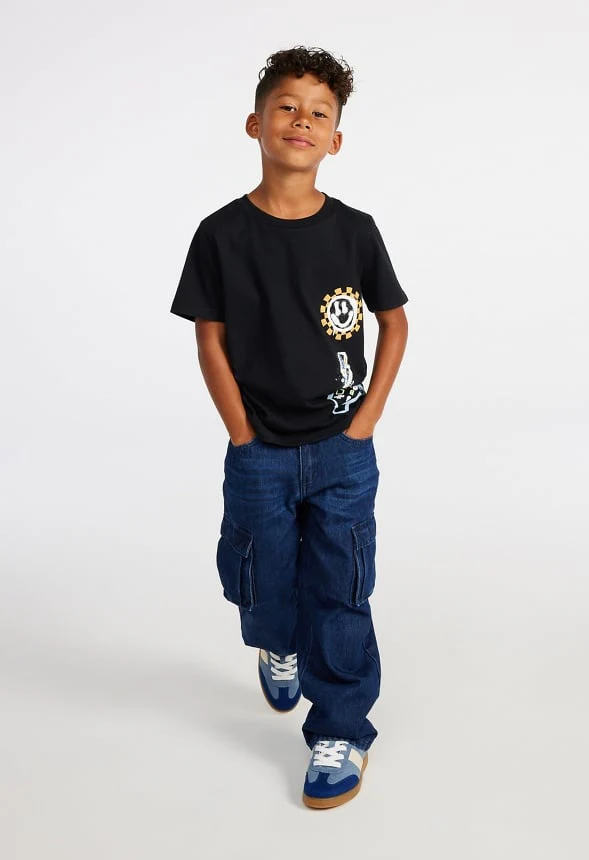 Graffiti Icons Tee - Image 5