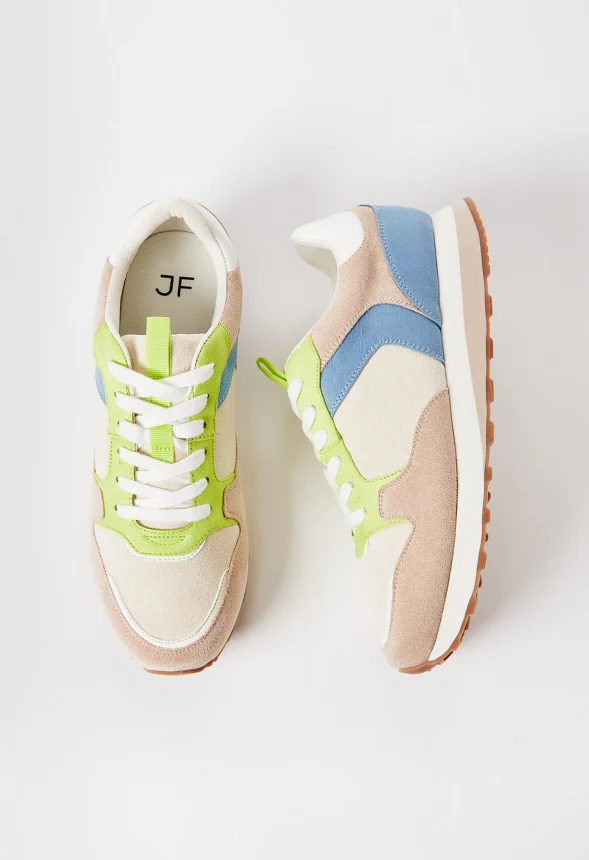 Gwen Athletic Sneaker - Image 6