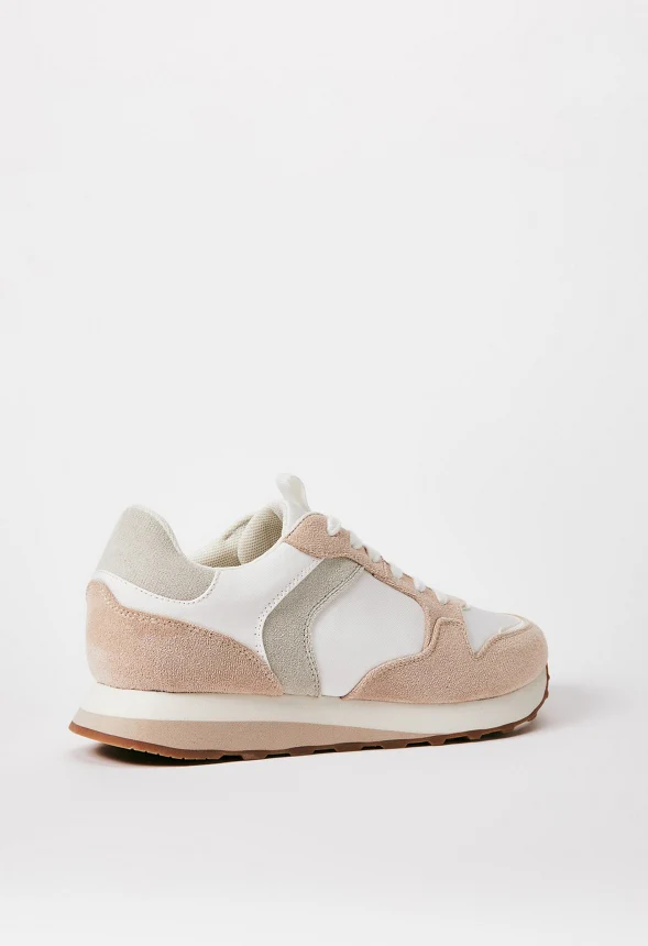 Gwen Athletic Sneaker - Image 4