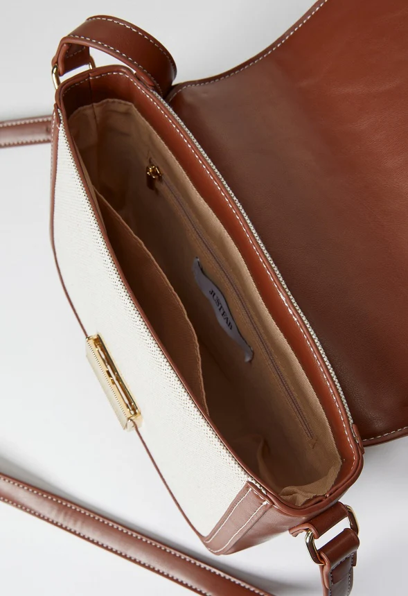 Hardware Saddle Bag - Image 6