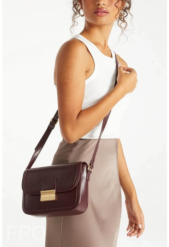 Hardware Saddle Bag - Image 2