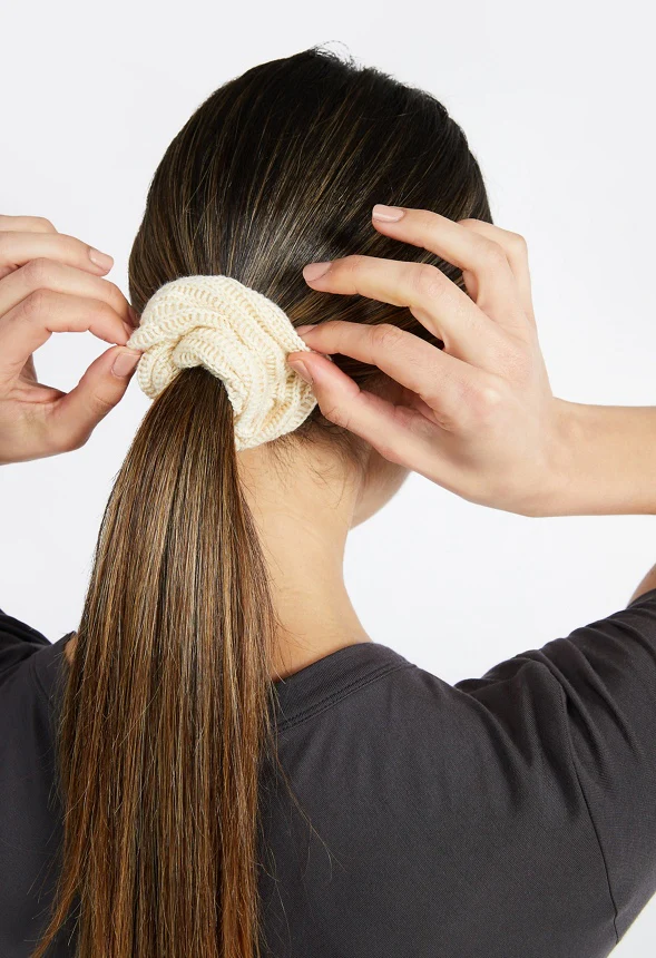 Haven 3-Pack Ribbed Fabric Scrunchies - Image 2
