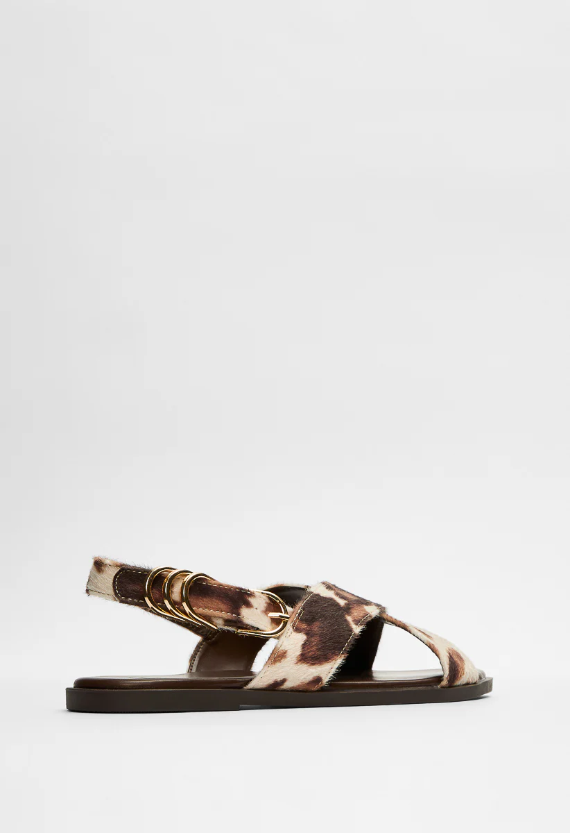 Hazel Flat Sandal - Image 3