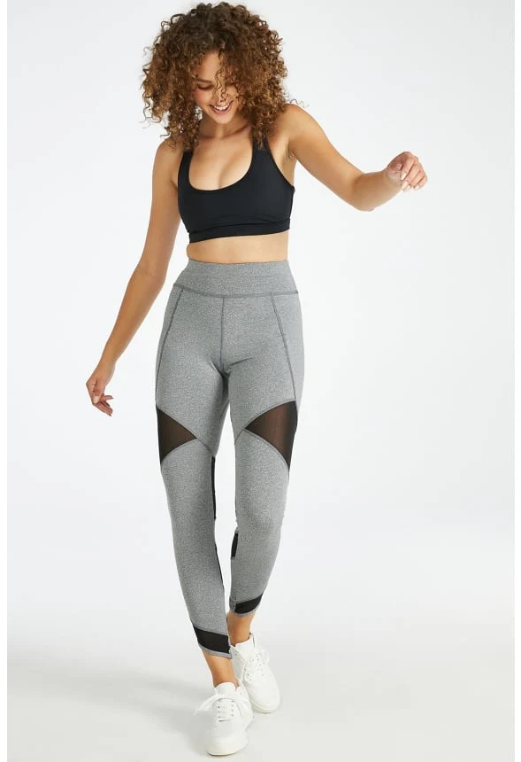 High-Waisted Mesh Panel 7/8 Leggings - Image 4