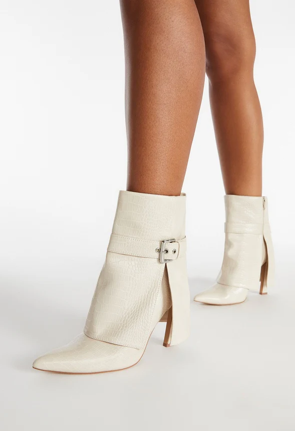 Isabelle Ankle Boot - Image 7