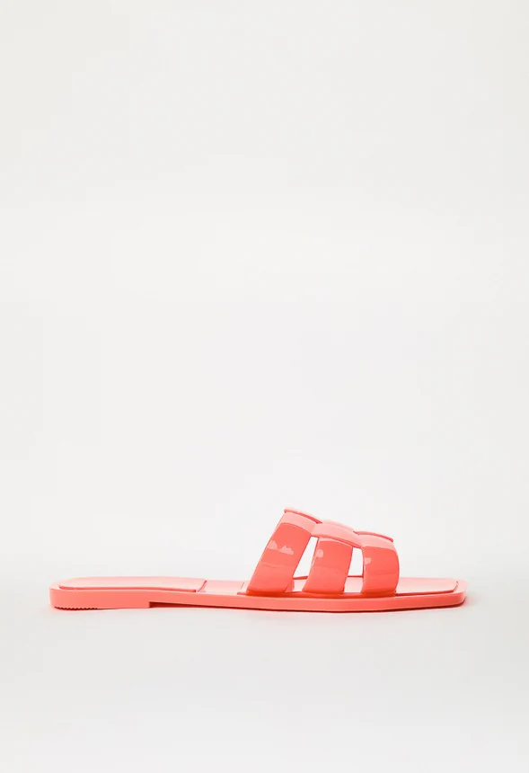 Isla Flat Slide Sandal - Image 4