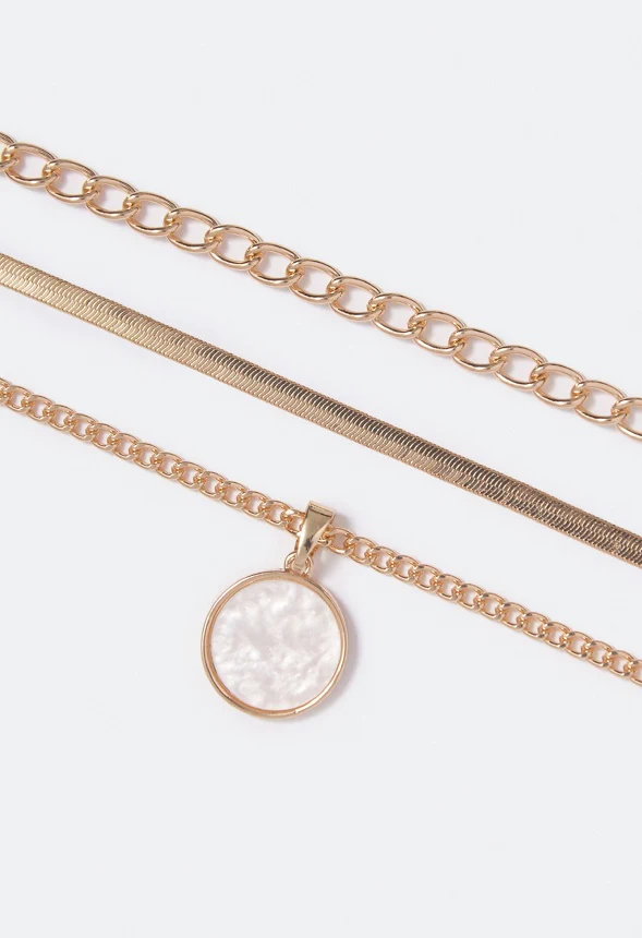 Isla Layered Pearl Oval Drop Necklace - Image 3