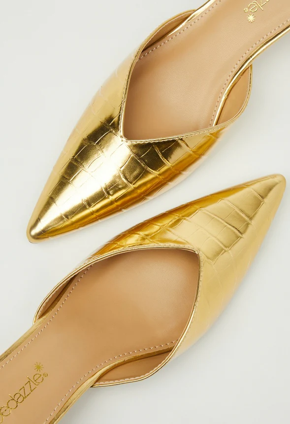 Iva Pointed Toe Pump - Image 6