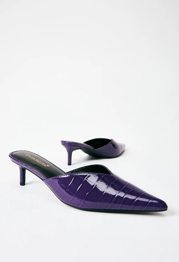 Iva Pointed Toe Pump - Image 6