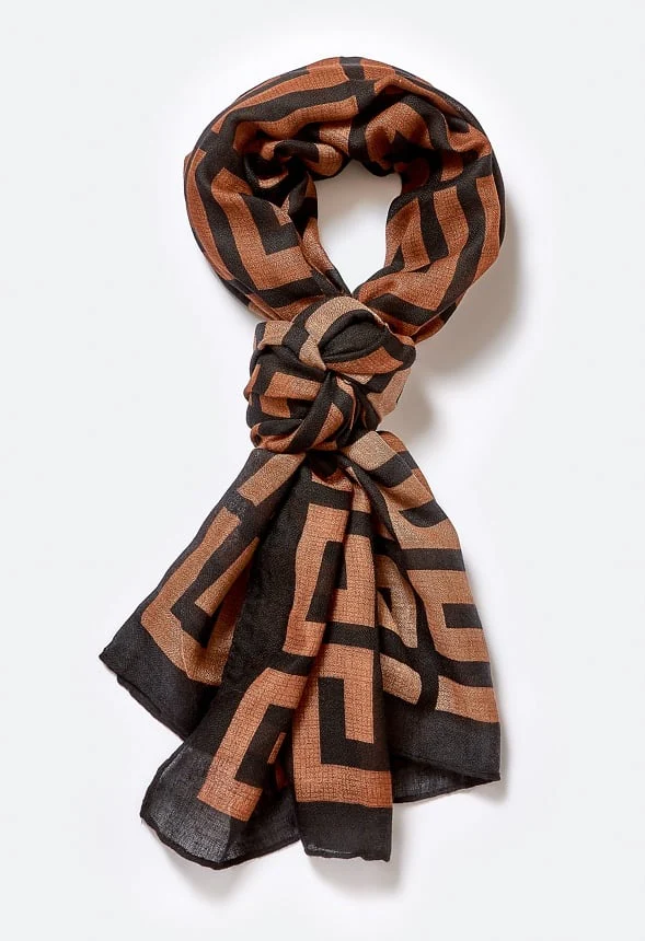 Jade Geometric Interlocking Large Woven Scarf - Image 2