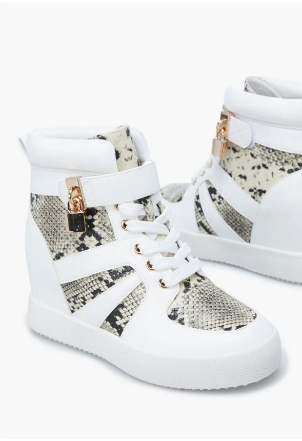 Jeaneviah Wedge Sneaker - Image 6