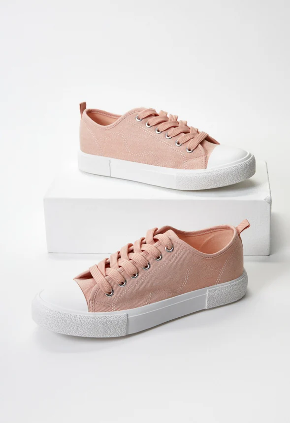 Jeymi Low Top Sneaker - Image 7