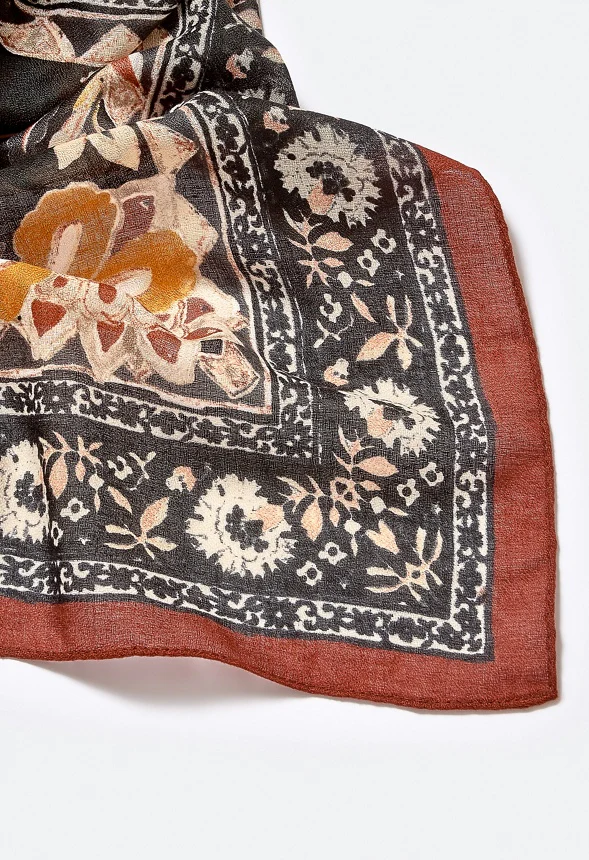 Joelle Floral Large Woven Scarf - Image 4