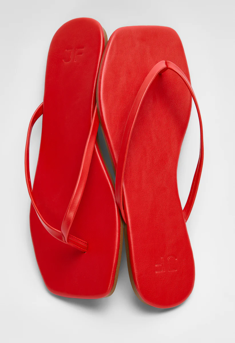 Julia Flat Sandal - Image 7