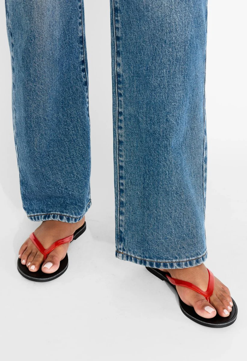 Kai Flat Thong Sandal - Image 2