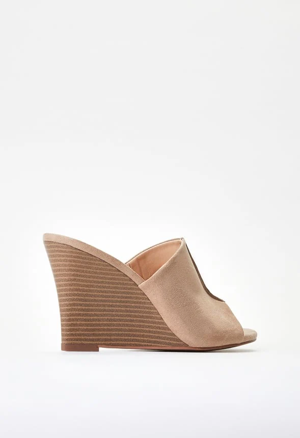 Kailey Wedge Sandal - Image 4