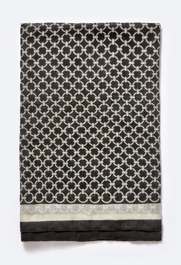 Kalani Chain Link Large Woven Scarf - Image 5