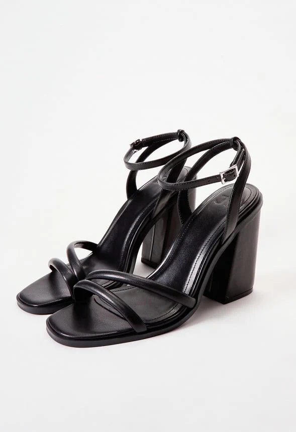 Kassia Heeled Sandal - Image 6