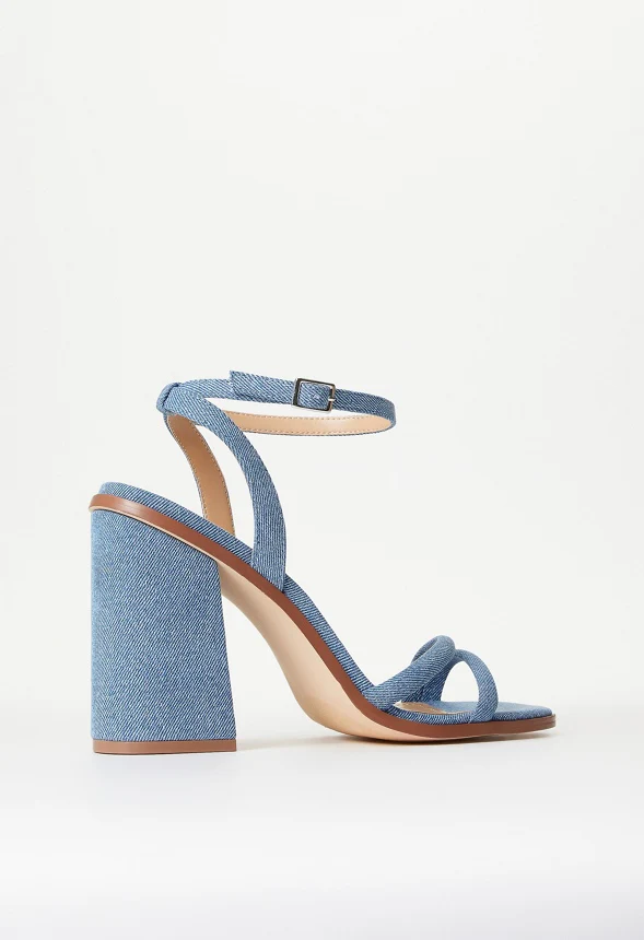 Kassia Heeled Sandal - Image 4