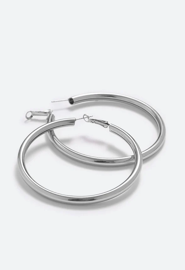 Kate Smooth Tube Hoop Earrings - Image 3