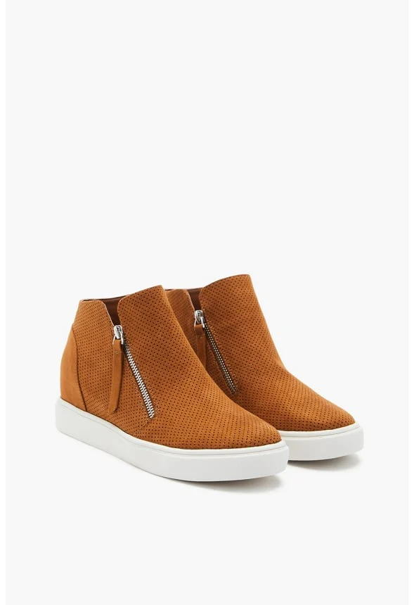 Kayden Wedge Sneaker - Image 10