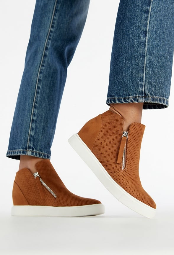 Kayden Wedge Sneaker - Image 7