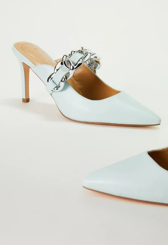 Keelie Pointed Toe Pump - Image 3