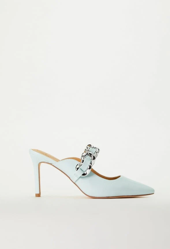 Keelie Pointed Toe Pump - Image 4