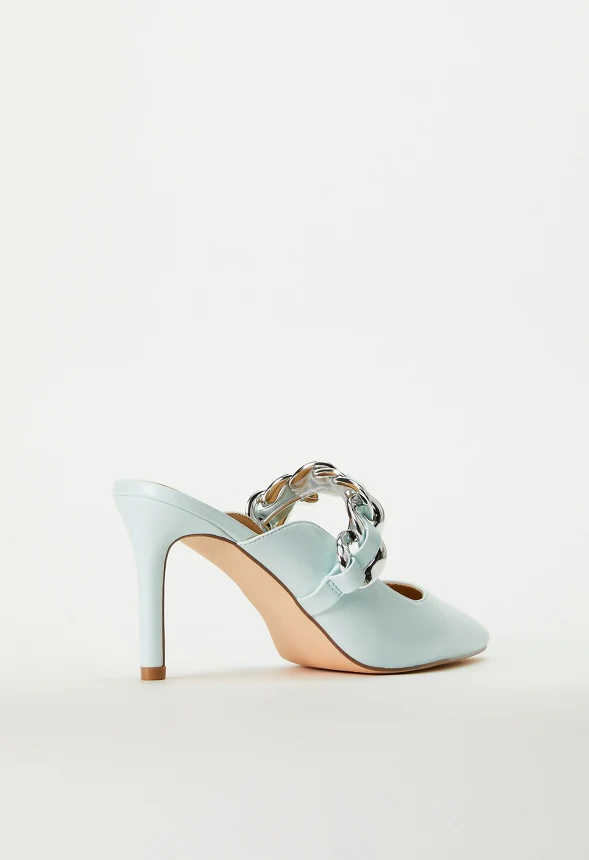 Keelie Pointed Toe Pump - Image 4