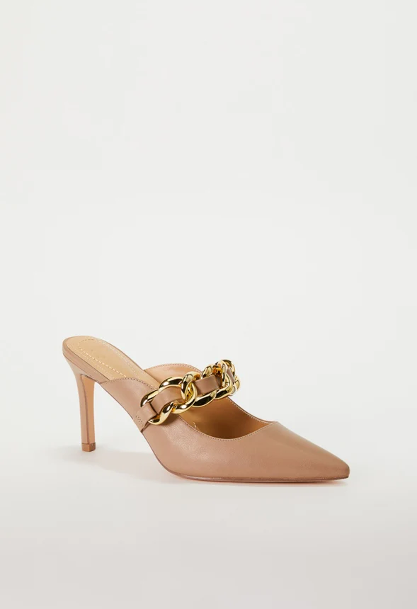 Keelie Pointed Toe Pump - Image 3