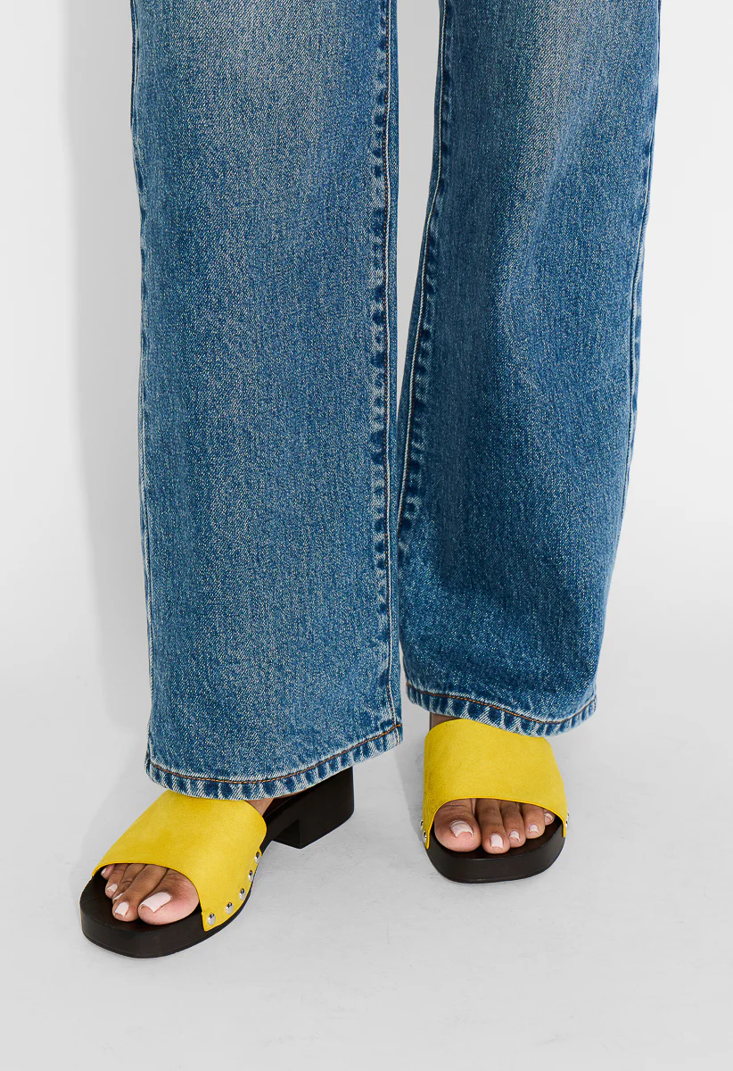 Kelilah Flat Sandal - Image 2