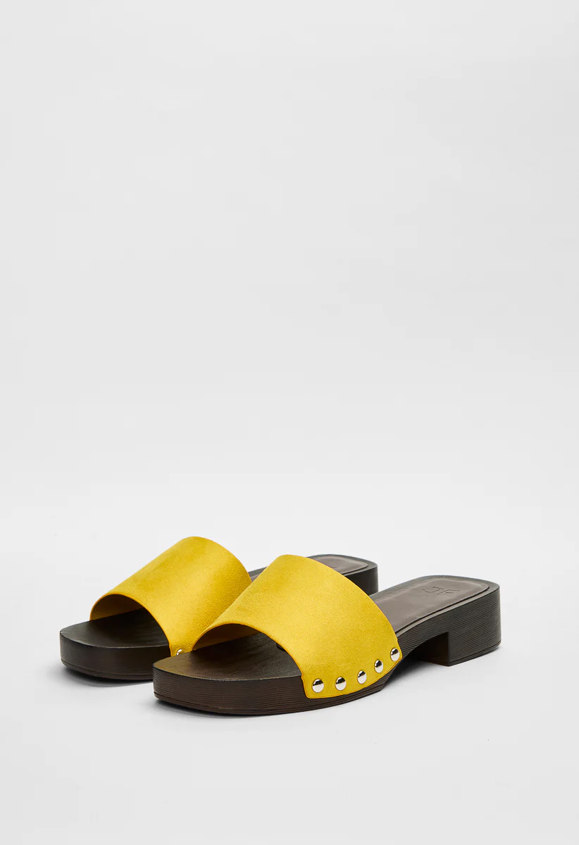 Kelilah Flat Sandal - Image 5