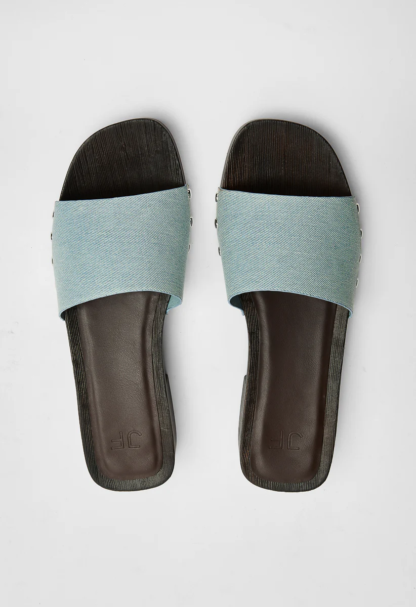 Kelilah Flat Sandal - Image 7