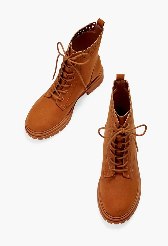 Kelly Eyelet Combat Boot - Image 6
