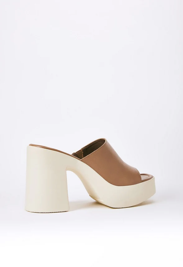 Kenzie Block Heeled Sandal - Image 3