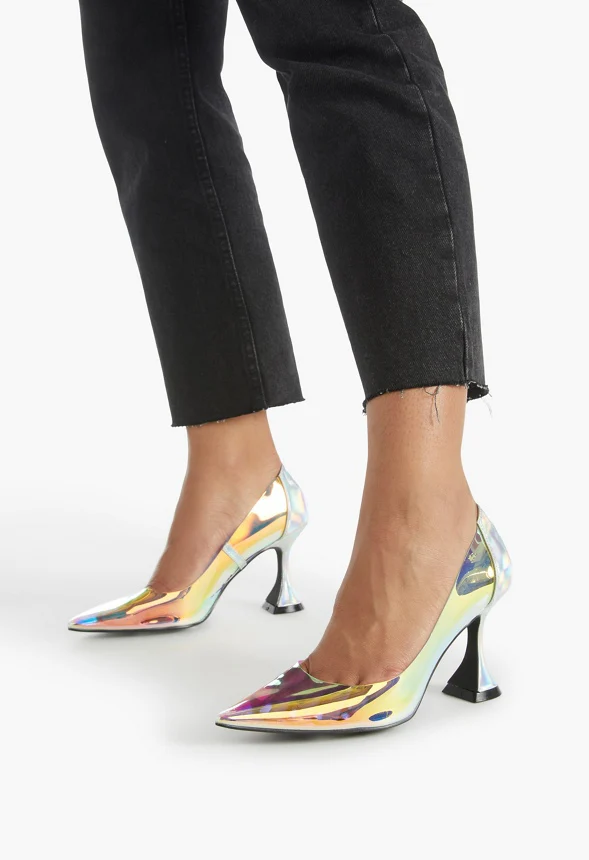 Kesia Sculptural Pump - Image 2
