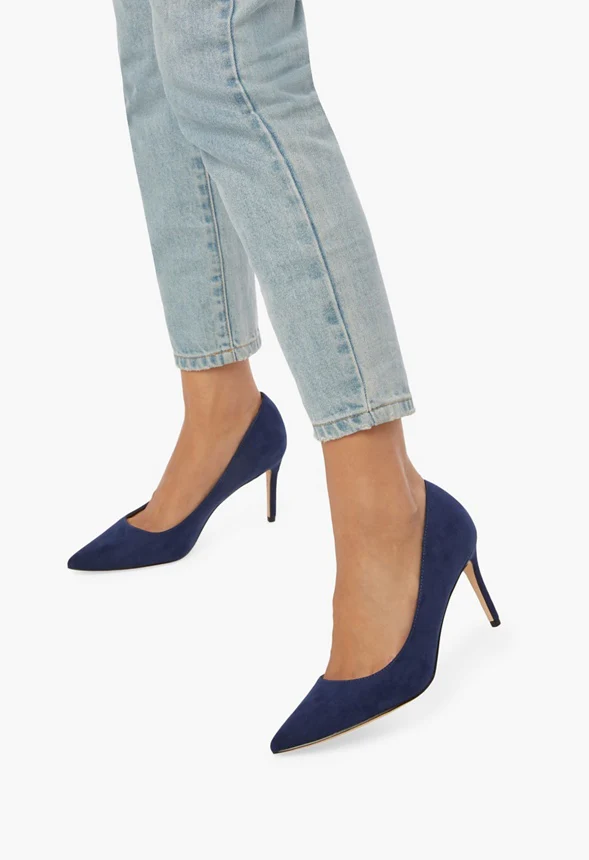 Khloy Classic Pump - Image 5