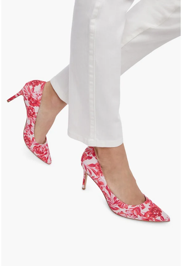 Khloy Classic Pump - Image 5