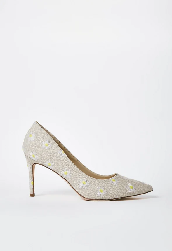 Khloy Classic Pump - Image 3
