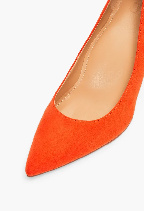 Khloy Classic Pump - Image 4