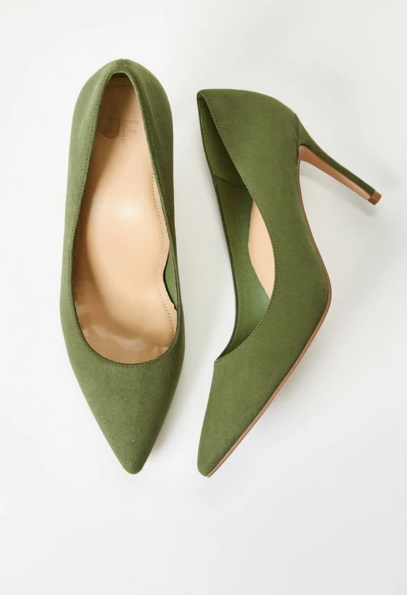 Khloy Classic Pump - Image 7