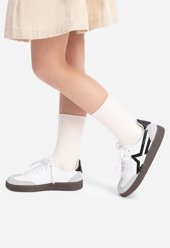 Kids Low Top Sneaker - Image 2