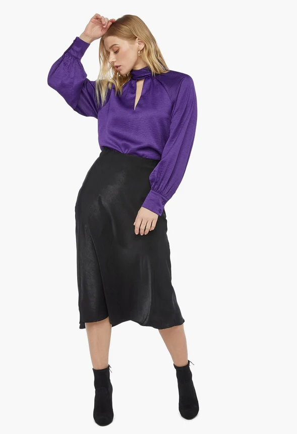 Knotted Collar Satin Blouse - Image 3