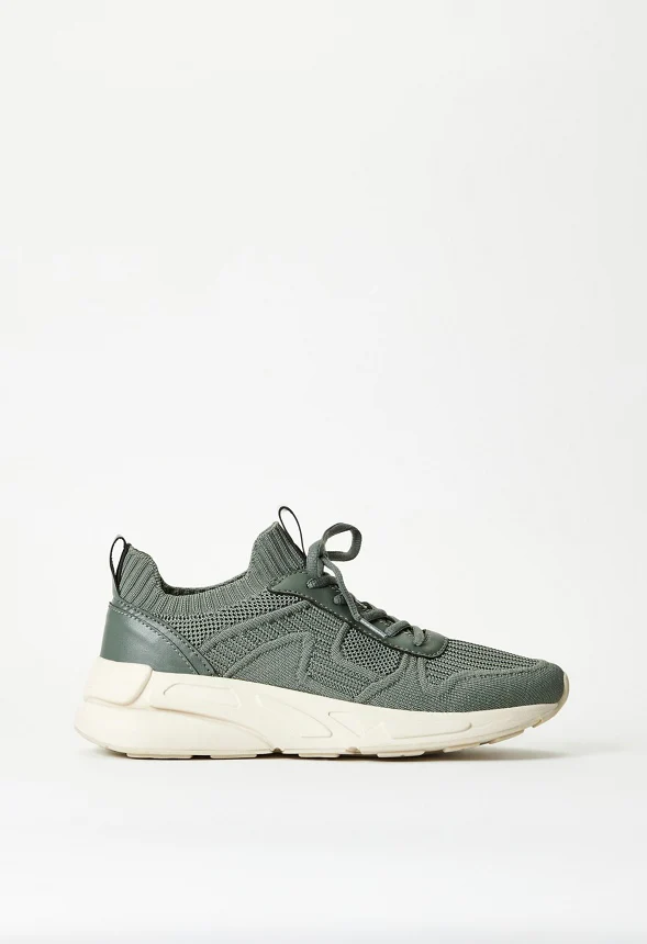 Kori Athletic Sneaker - Image 4